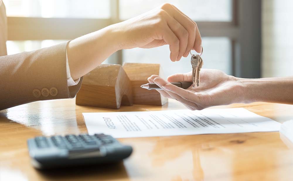 Woman Buying Her First Home with Bad Credit